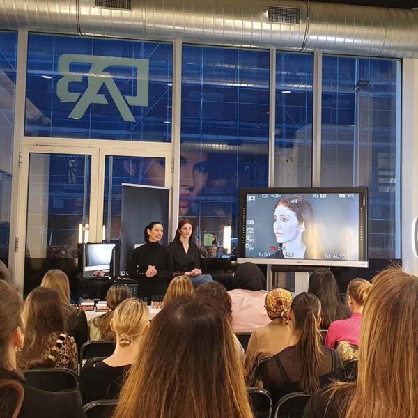 NARS visagie masterclass voor studenten van Dutch Beauty Academy